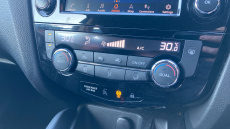 Nissan Qashqai 1.3 DiG-T 160 Acenta Premium 5dr Petrol Hatchback